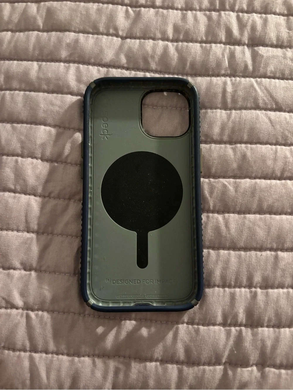 speck iphone 15